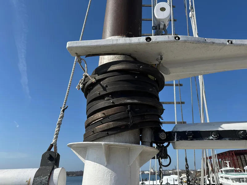 Slide: The Image of Close-up of a 2006 Schooner HARRIS and BISHOP mast with rigging details. - 31