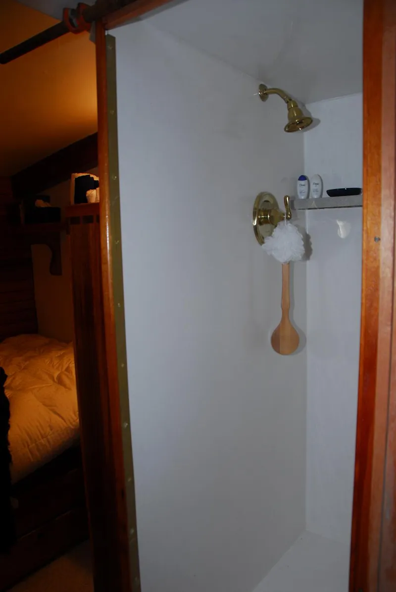 Slide: The Image of Schooner HARRIS and BISHOP 2006 - 70