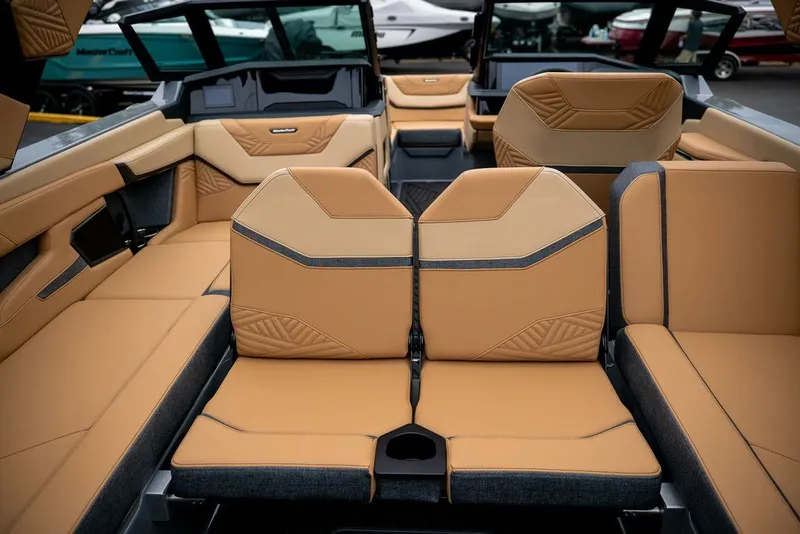 Slide: The Image of MasterCraft XStar 23 2025 - 21