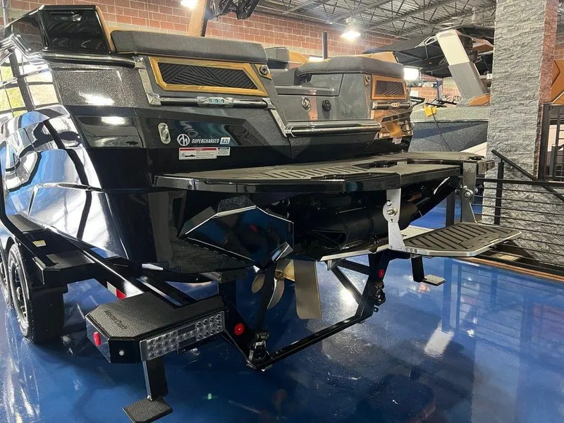 Slide: The Image of MasterCraft XStar 23 2025 - 6