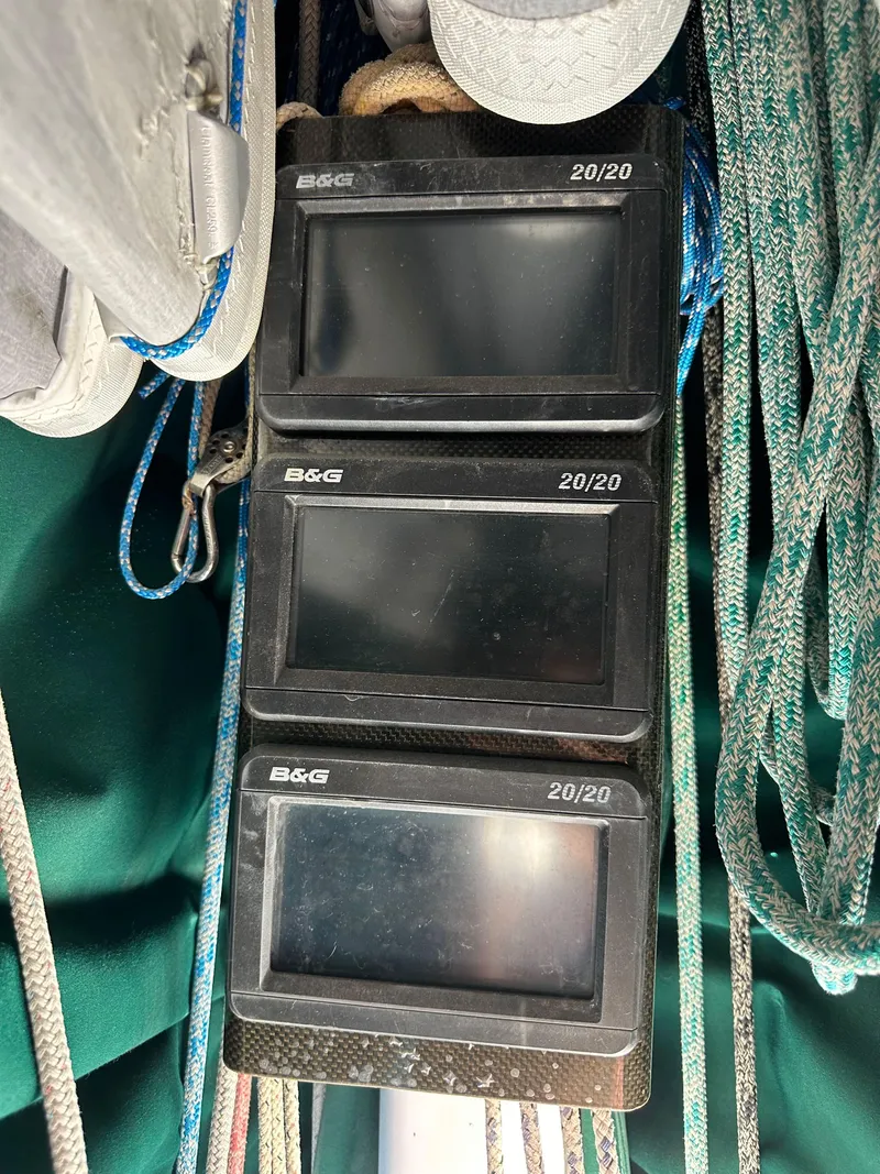 Slide: The Image of J Boats J/120 1996 - 97