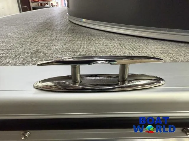 Slide: The Image of Tahoe LTZ 2385 Swingback (VRL) & Honda 4-Stroke EFI 2025 - 38