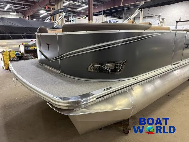 Slide: The Image of Tahoe LTZ 2385 Swingback (VRL) & Honda 4-Stroke EFI 2025 - 39