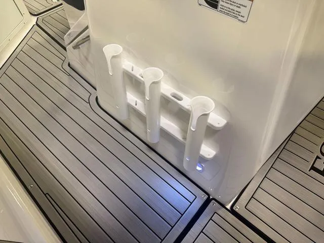 Slide: The Image of Yamaha 222 FSH Sport E 2025 - 21