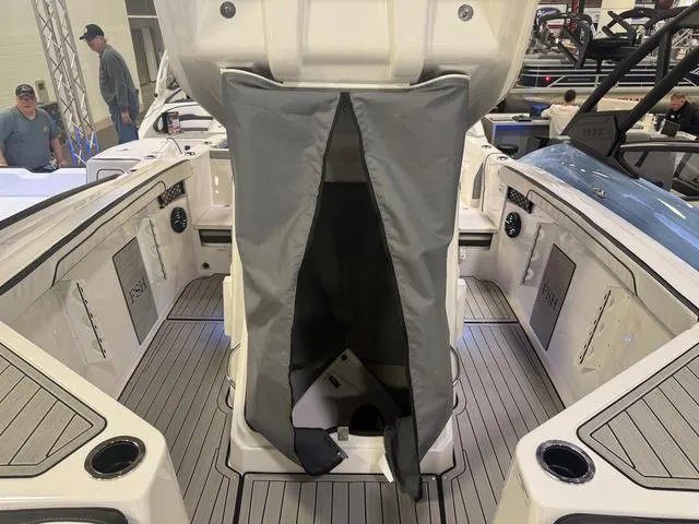 Slide: The Image of Yamaha 222 FSH Sport E 2025 - 23