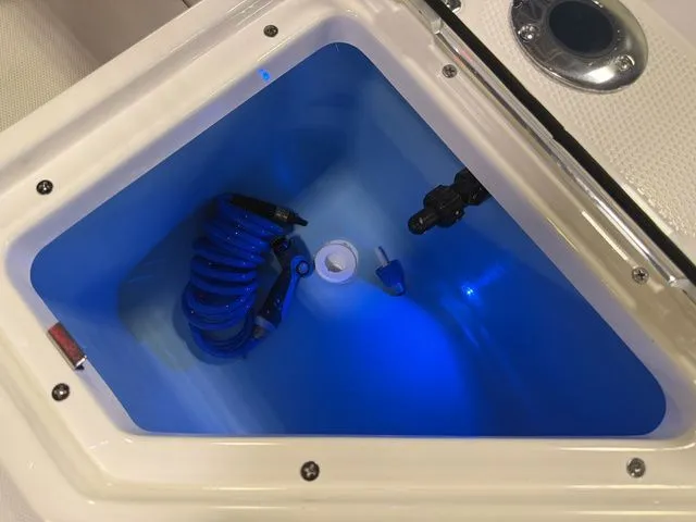 Slide: The Image of Yamaha 222 FSH Sport E 2025 - 6