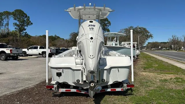 Slide: The Image of Contender 26 Bay 2025 - 3