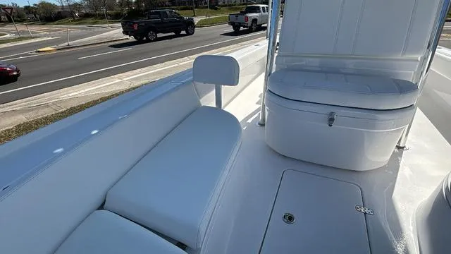 Slide: The Image of Contender 26 Bay 2025 - 9