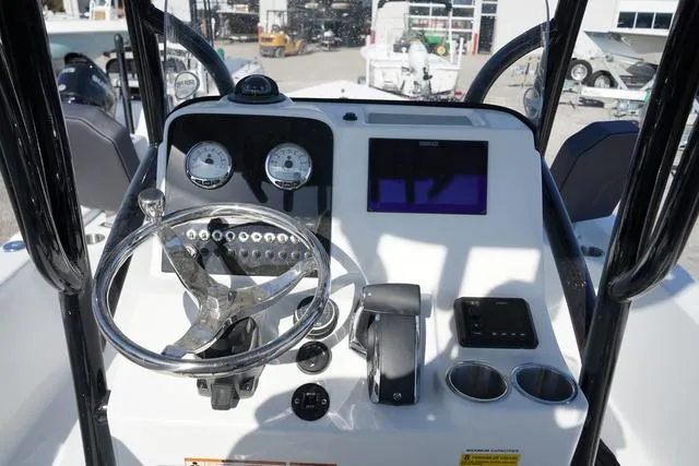 Slide: The Image of Sea Pro 230 Bay 2025 - 13