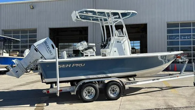 Slide: The Image of Sea Pro 210 Bay 2025 - 17