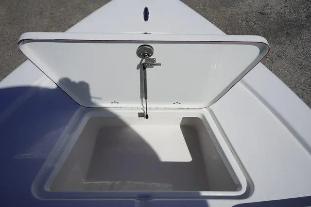 Slide: The Image of Sea Pro 210 Bay 2025 - 7