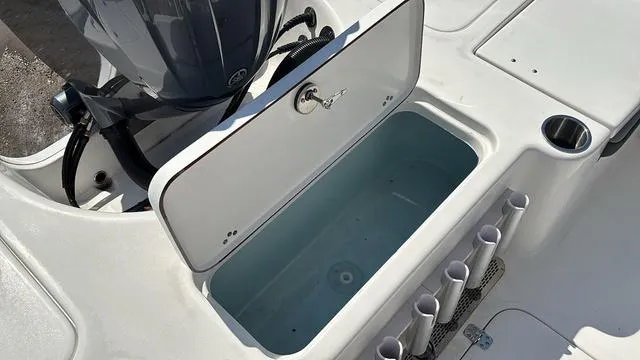 Slide: The Image of Sea Pro 210 Bay 2025 - 16