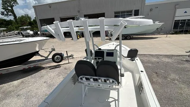 Slide: The Image of Sea Pro 230 Bay 2025 - 20