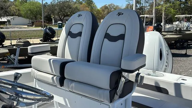 Slide: The Image of Sea Pro 222 Center Console 2025 - 11