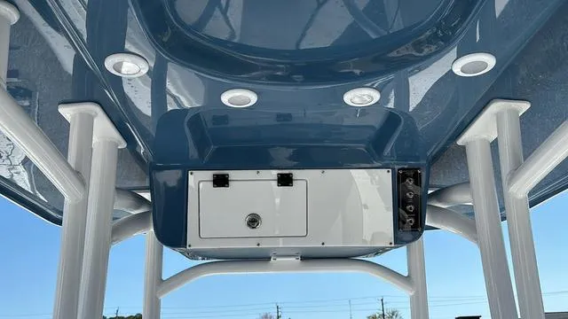 Slide: The Image of Sea Pro 222 Center Console 2025 - 14