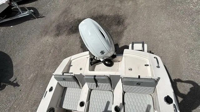 Slide: The Image of Carolina 22 Ultra Elite 2025 - 10