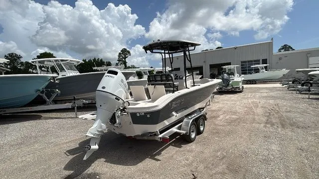 Slide: The Image of Carolina 22 Ultra Elite 2025 - 11