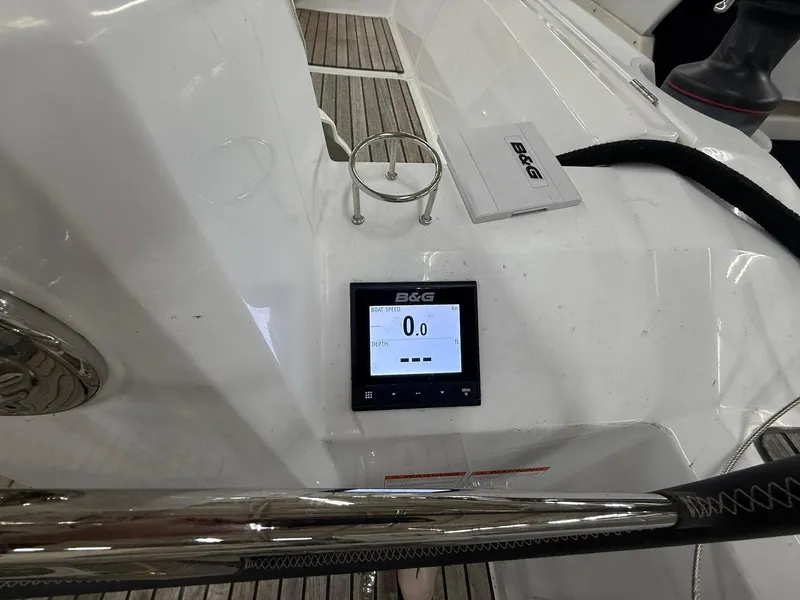 Slide: The Image of B&G display on 2017 Beneteau Oceanis 38.1 yacht, showing navigation data. - 17