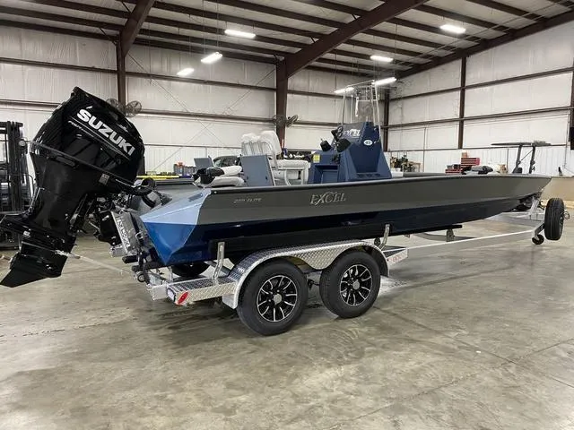 Slide: The Image of Excel Bay Pro Elite 220 2025 - 10