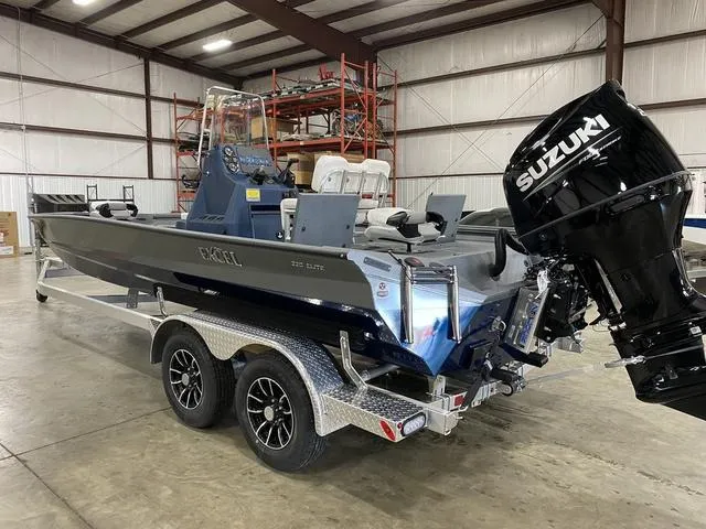 Slide: The Image of Excel Bay Pro Elite 220 2025 - 12