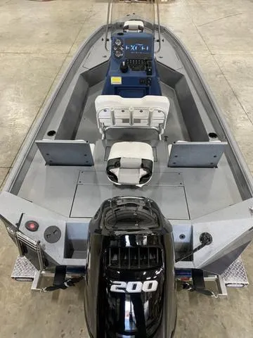 Slide: The Image of Excel Bay Pro Elite 220 2025 - 14