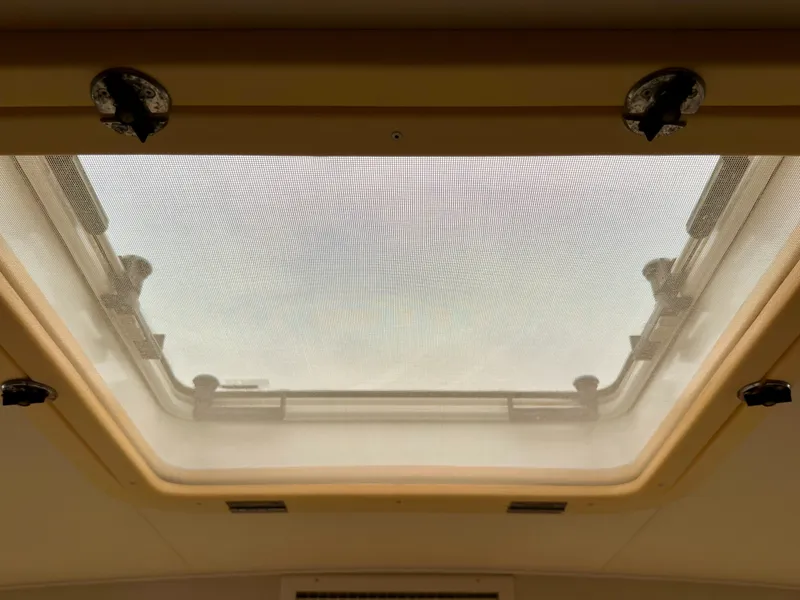 Slide: The Image of Hatteras 46 Convertible 1994 - 116