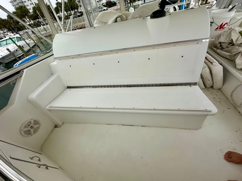 Slide: The Image of Hatteras 46 Convertible 1994 - 55