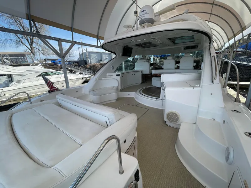 Slide: The Image of 2008 Sea Ray 550 Sundancer yacht interior with spacious seating and modern amenities. - 20