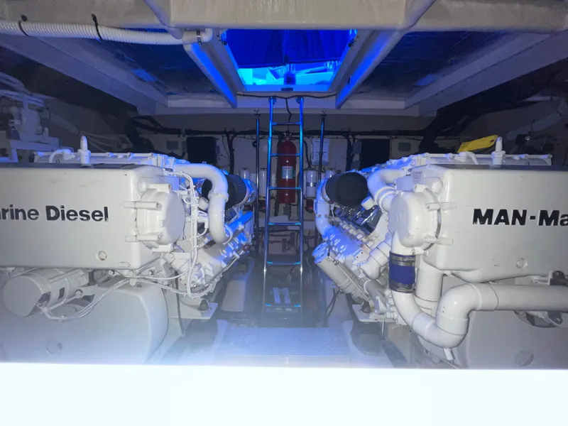 Slide: The Image of Sea Ray 550 Sundancer 2008 - 55