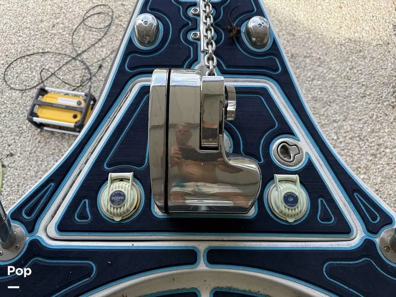 Slide: The Image of 2005 Seaswirl 2601 WA Striper for sale in Naples, FL - 14