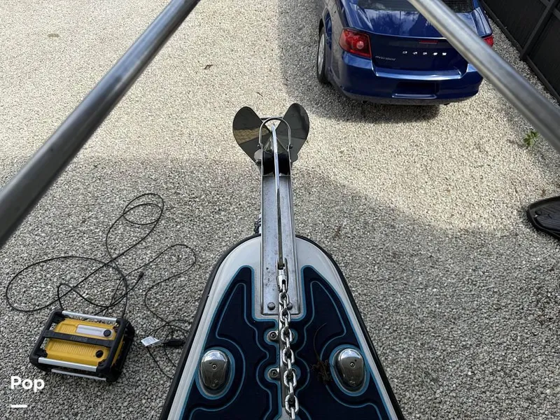 Slide: The Image of 2005 Seaswirl 2601 WA Striper for sale in Naples, FL - 16