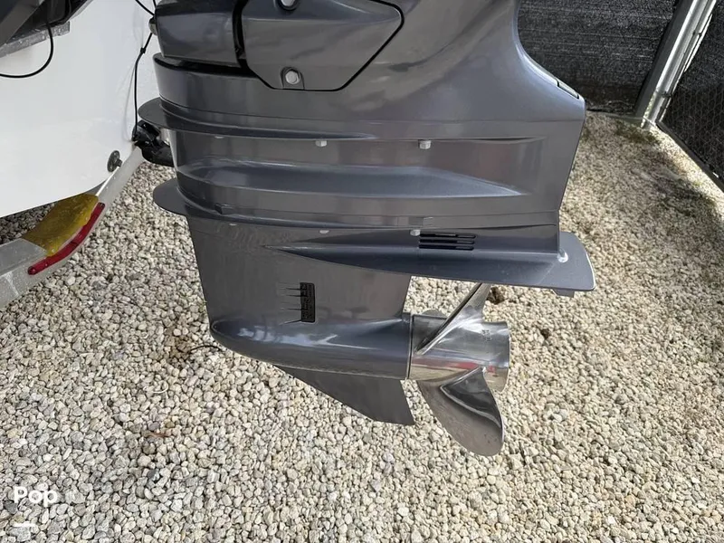 Slide: The Image of 2005 Seaswirl 2601 WA Striper for sale in Naples, FL - 4