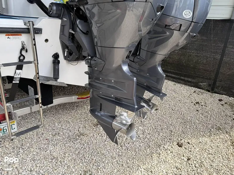 Slide: The Image of 2005 Seaswirl 2601 WA Striper for sale in Naples, FL - 54