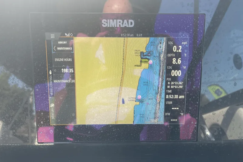 Slide: The Image of Sea Ray 250 SDX OB 2020 - 9