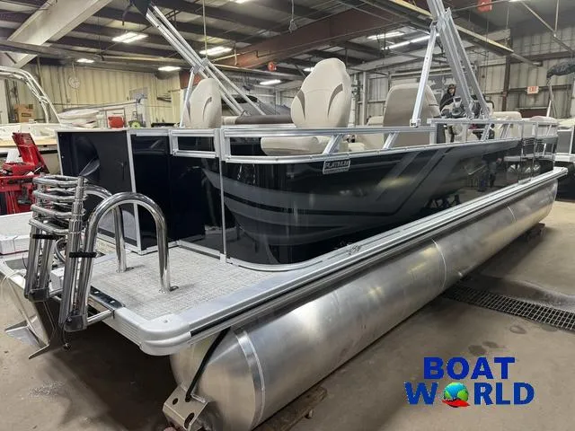 Slide: The Image of 2025 Tahoe Sport 2385 pontoon boat with Honda 4-Stroke EFI engine in showroom. - 40