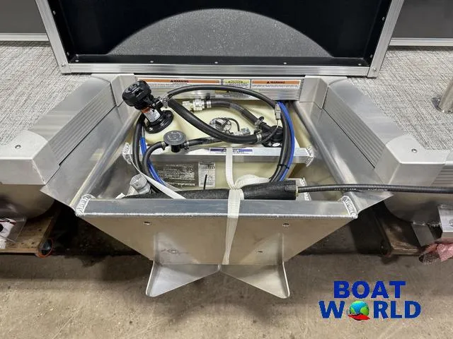 Slide: The Image of 2025 Tahoe Sport 2385 Rear Fish boat fuel system, featuring Honda 4-Stroke EFI engine components. - 35