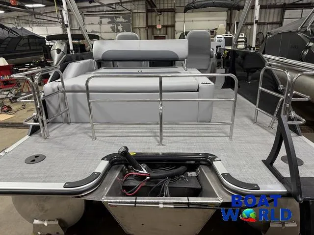 Slide: The Image of 2025 Bentley Pontoons Legacy 220 Swingback with Honda 4-Stroke EFI, showcased at Boat World. - 41