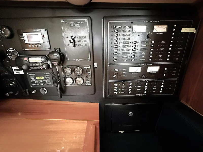 Slide: The Image of Control panel of a 2000 Cabo Rico Pearl Edition Anniversary Special yacht. - 16