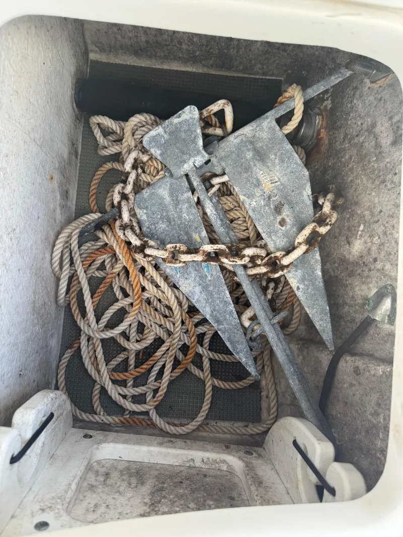 Slide: The Image of Sea Hunt 235 SE 2019 - 61