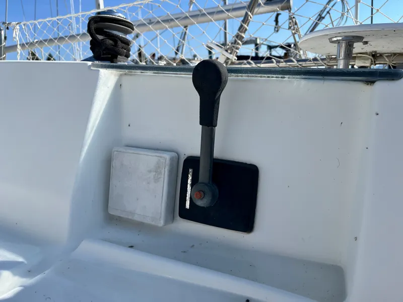 Slide: The Image of Beneteau Oceanis 321 1995 - 21