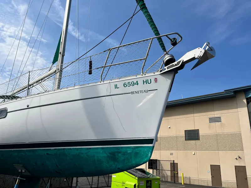 Slide: The Image of Beneteau Oceanis 321 1995 - 3