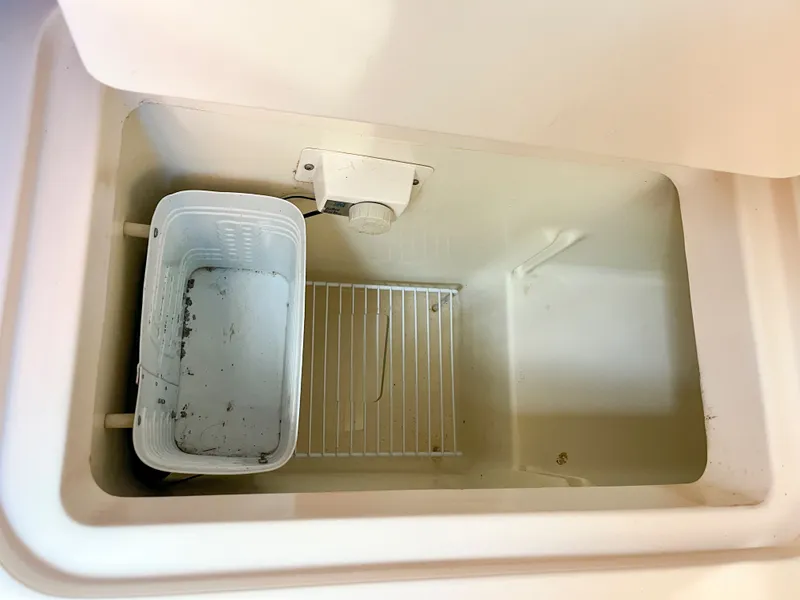 Slide: The Image of Beneteau Oceanis 321 1995 - 57