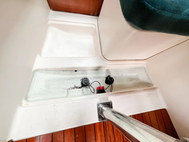 Slide: The Image of Beneteau Oceanis 321 1995 - 74