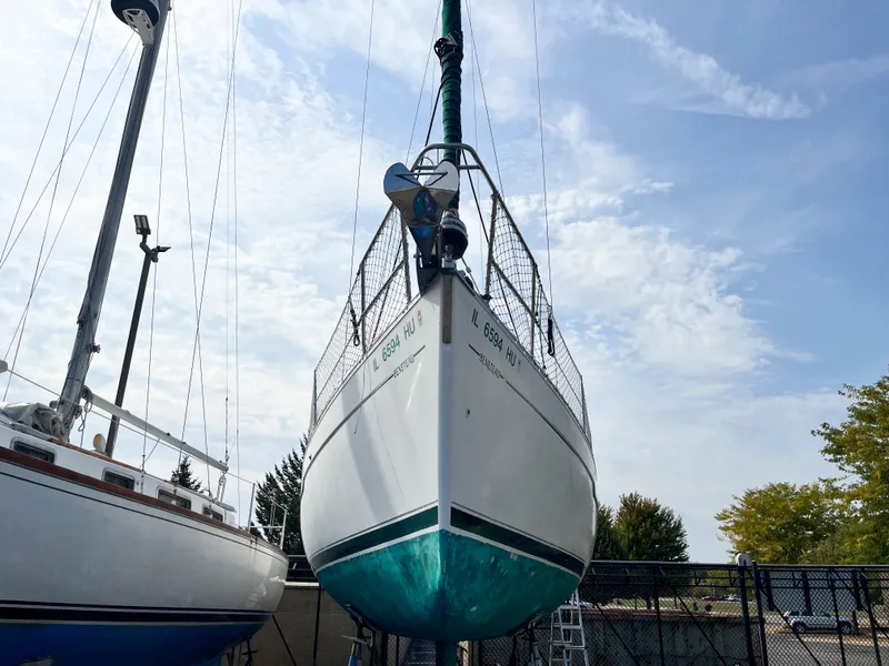 Slide: The Image of Beneteau Oceanis 321 1995 - 8