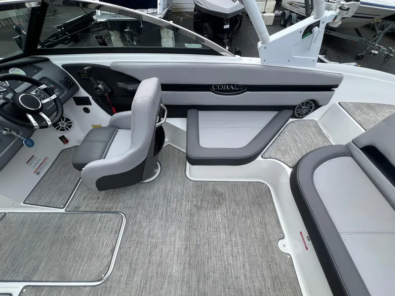 Slide: The Image of Cobalt CS23 Surf 2023 - 12