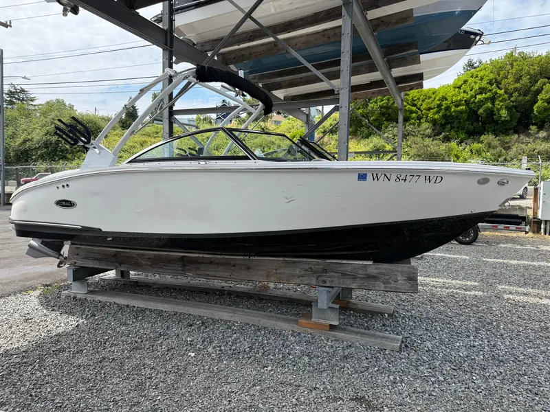 The Image of Cobalt CS23 Surf 2023 - 1