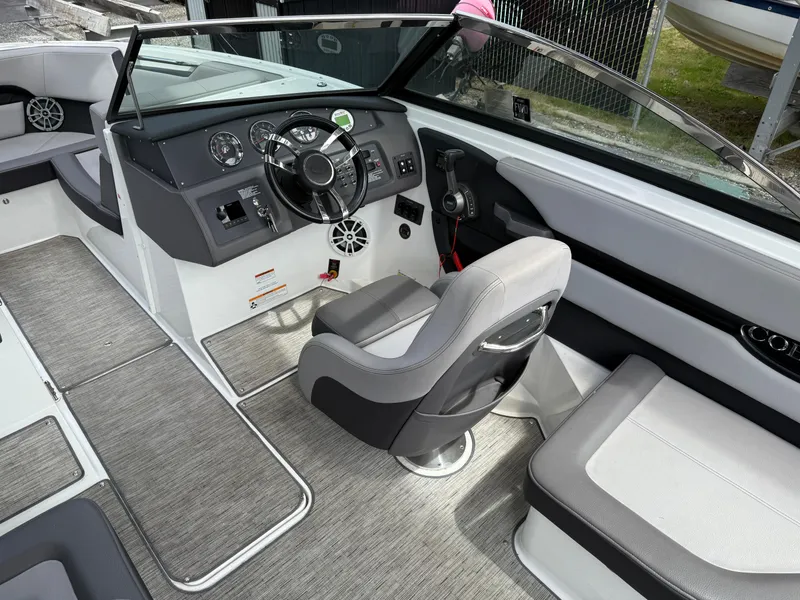 Slide: The Image of Cobalt CS23 Surf 2023 - 10