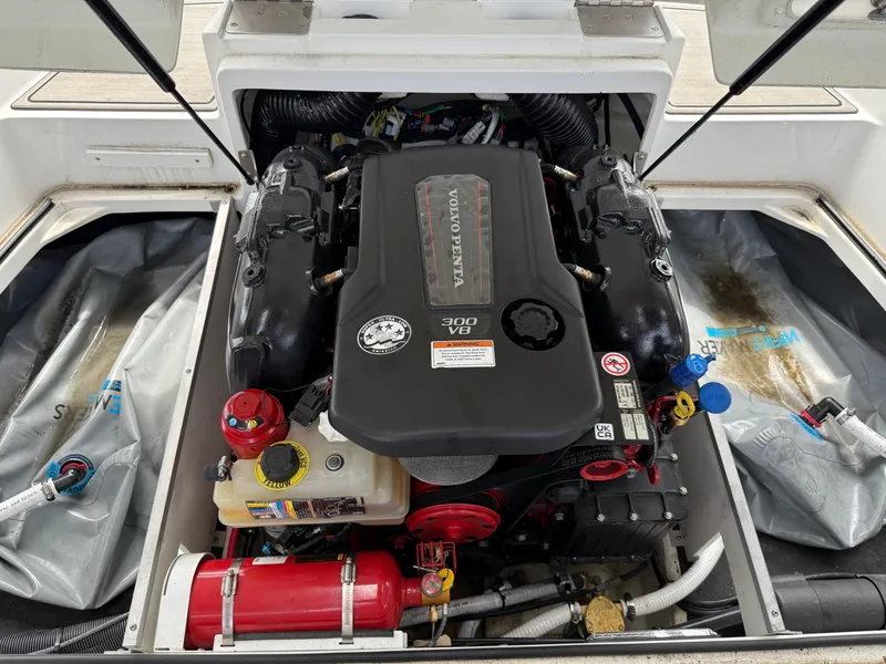 Slide: The Image of Cobalt CS23 Surf 2023 - 11