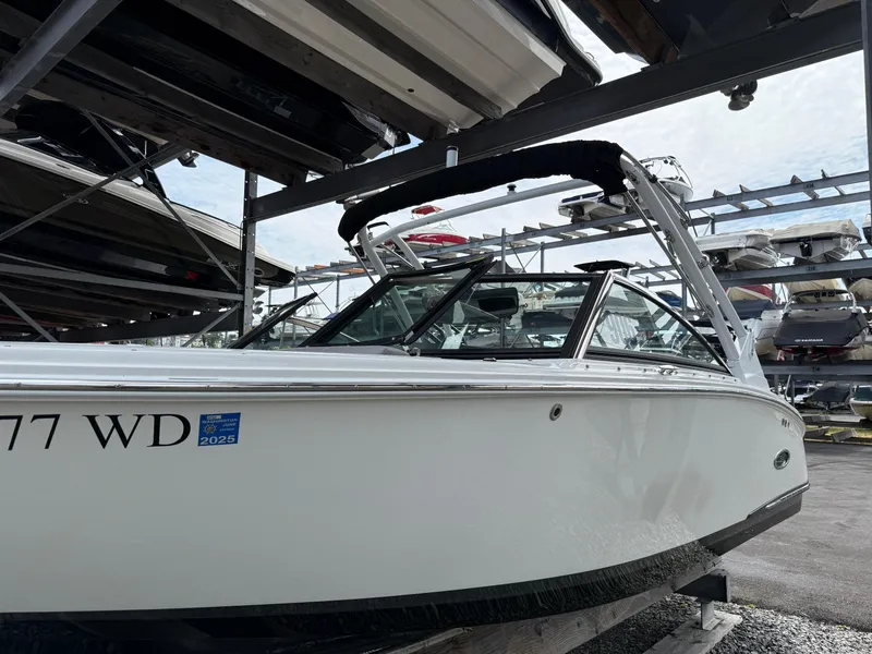 Slide: The Image of Cobalt CS23 Surf 2023 - 6