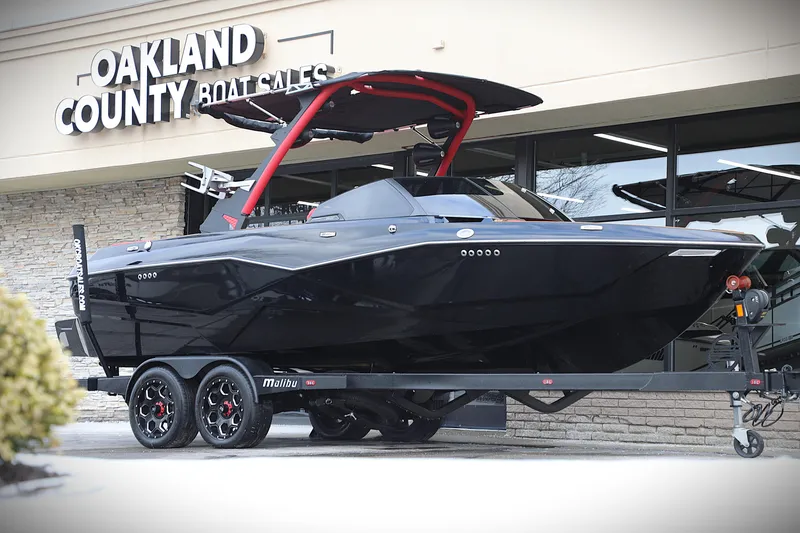 Slide: The Image of 2023 Malibu Wakesetter 22 LSV boat at Oakland County Boat Sales. - 0